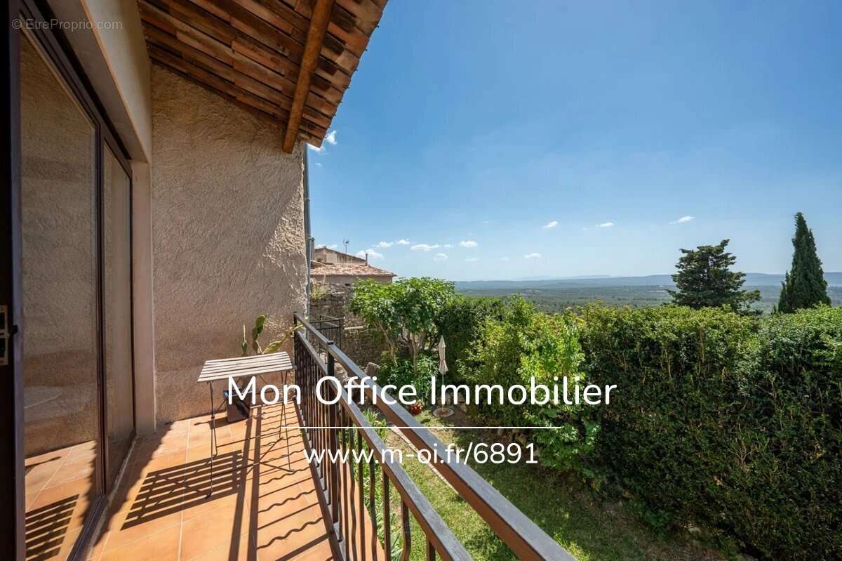 Référence : 6891-SJO - Maison provençale en pierre au coeur du village de St-Julien (83560): 4 chambres - véranda- piscine- cave - photo 30