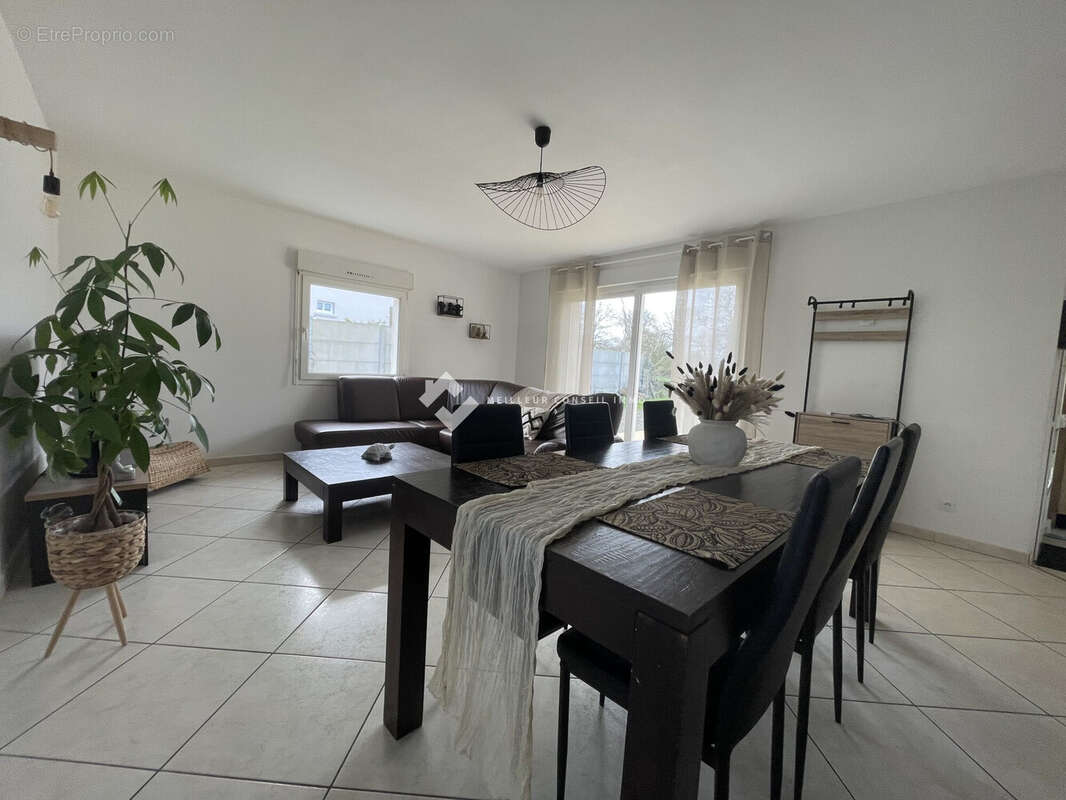 Maison 100 m² à Yffiniac  - photo 3