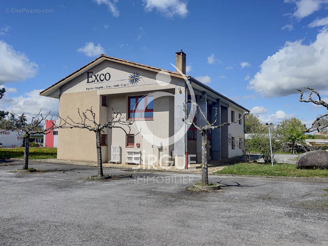 Commerce à LE SEQUESTRE