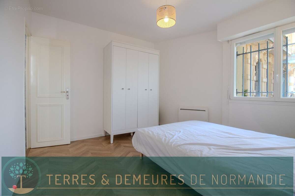 Dieppe Front de Mer  Appartement de 93,25 m² avec Vue Mer et Jardinet, à 5 Minutes du Centre-Ville - photo 5