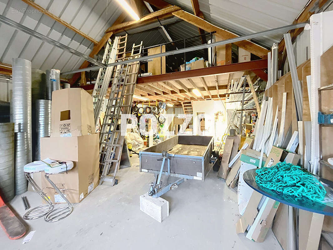 Maison à LES LOGES-MARCHIS