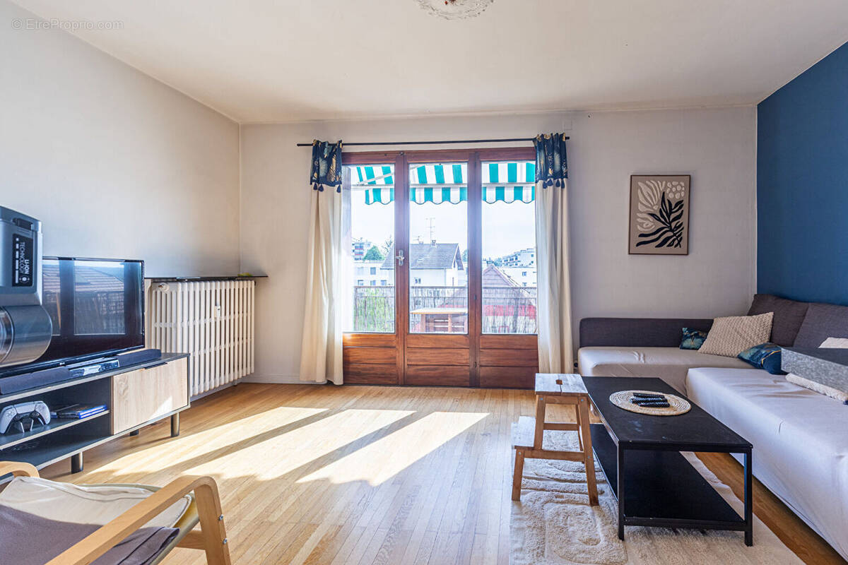 Photo Appartement à Annecy au prix de 270 000€