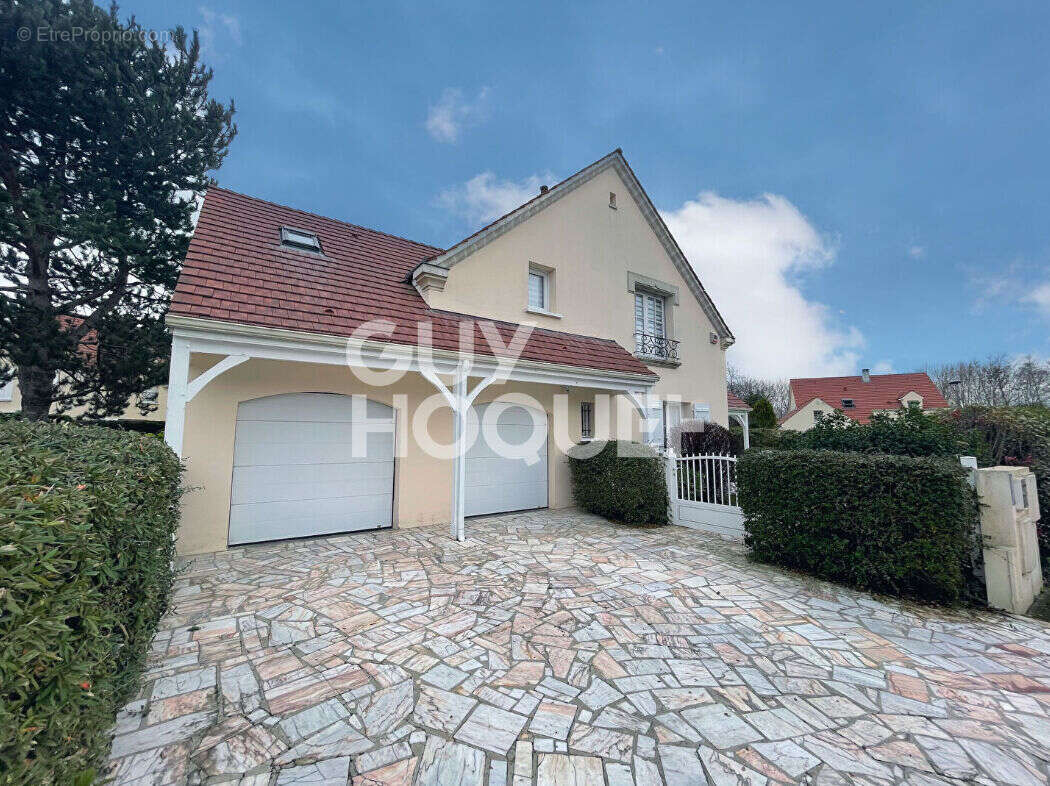Maison à BONDOUFLE