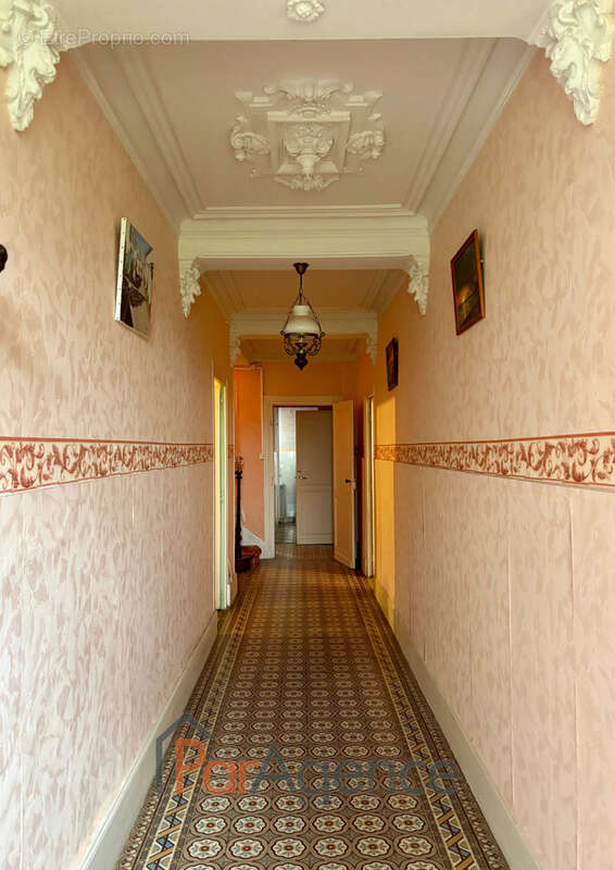 Maison à CORME-ECLUSE