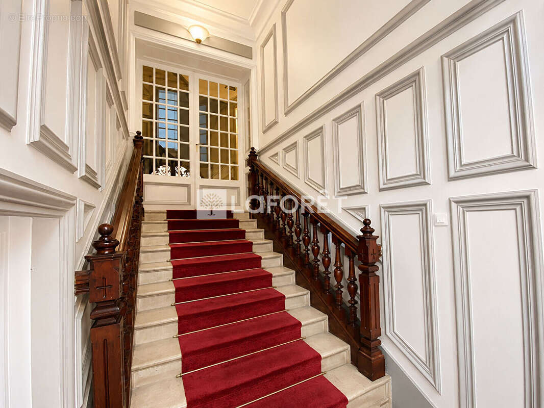 Local commercial Le Havre 127 m2 - photo 2