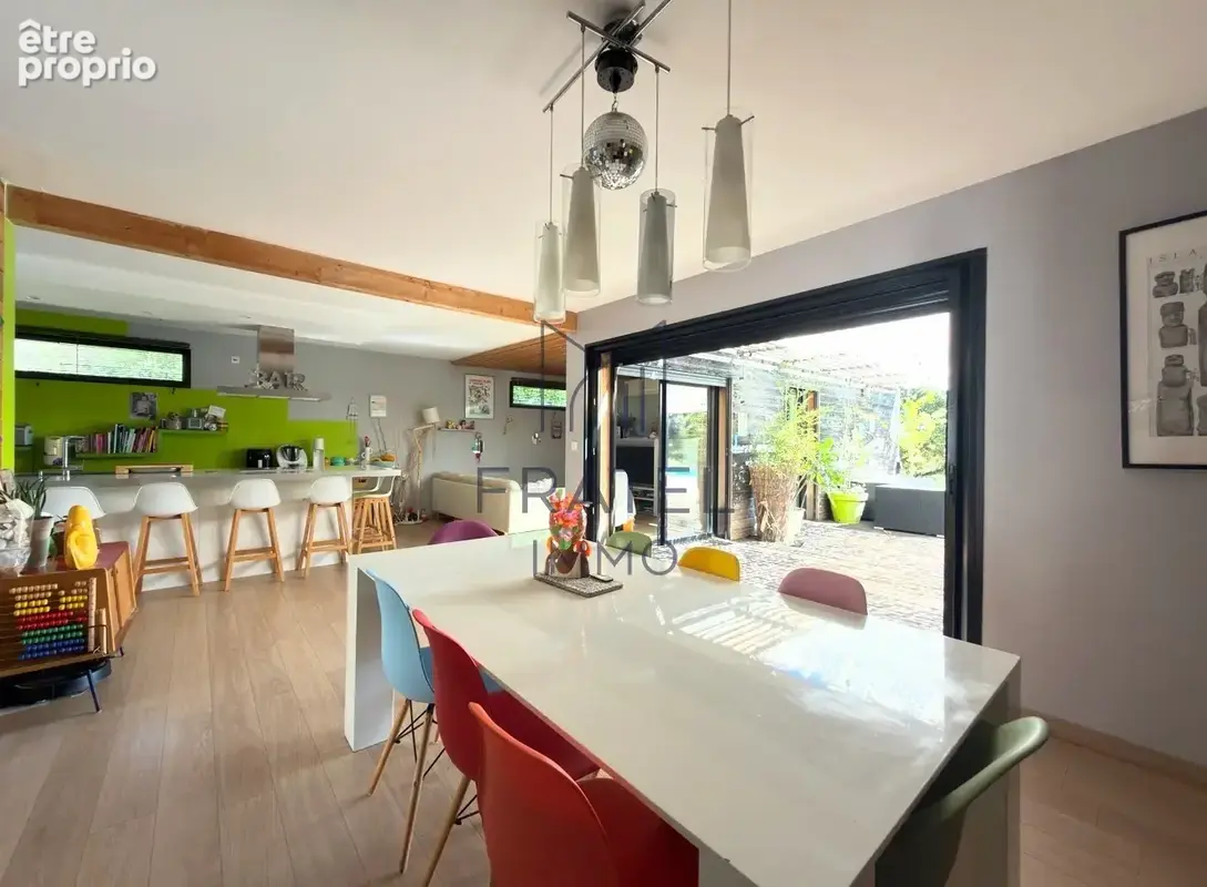 Juvignac   Maison bioclimatique 5 chambres avec piscine et vue golf - photo 11