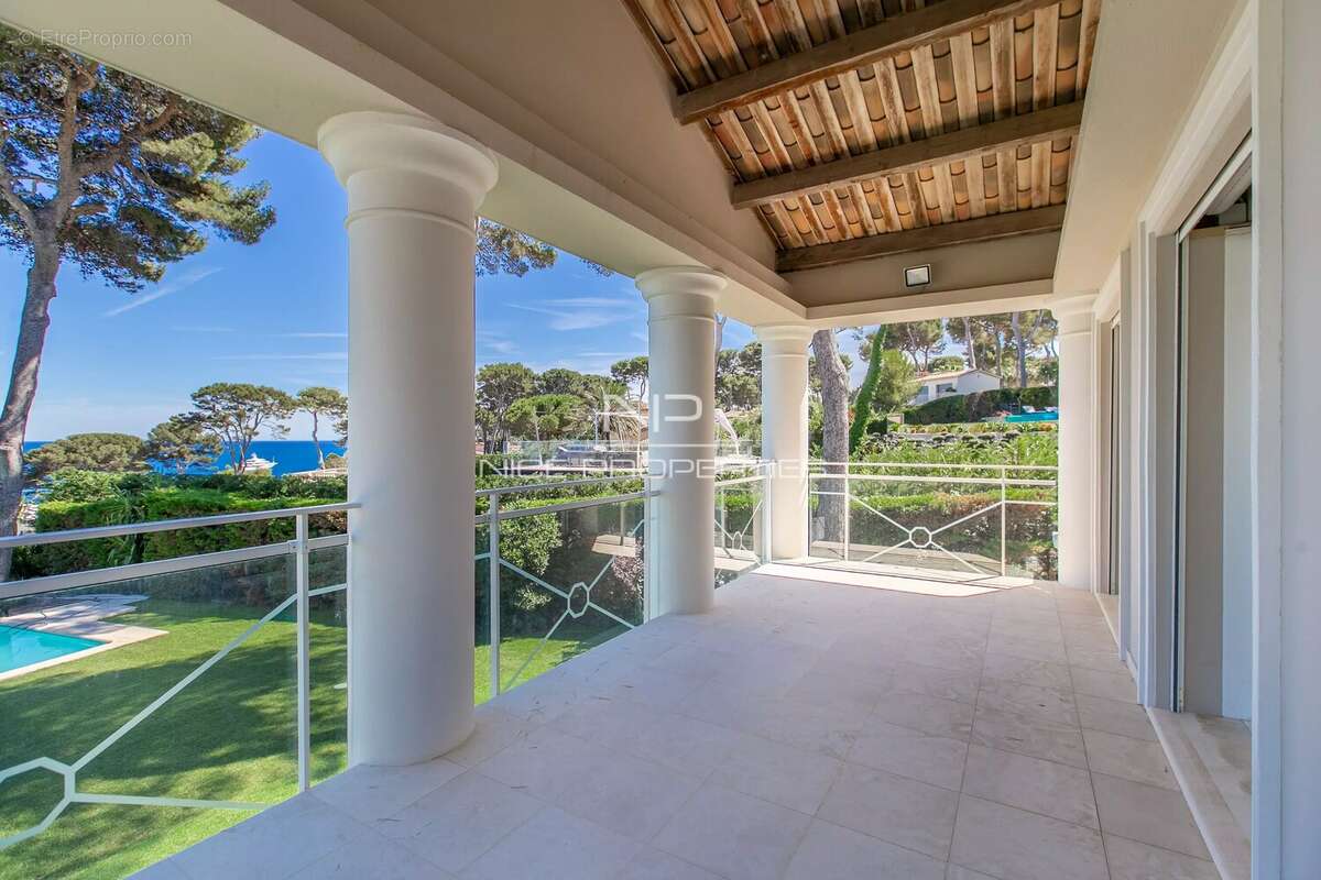 Maison à ANTIBES