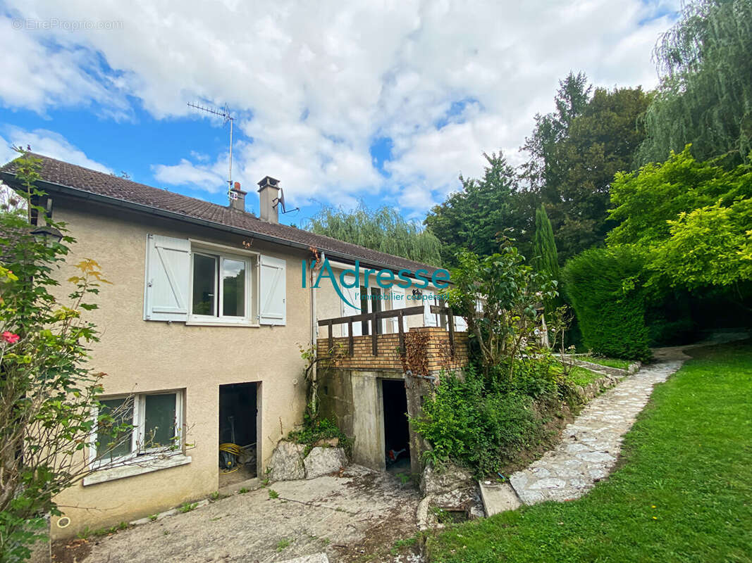 Maison à SERAINCOURT