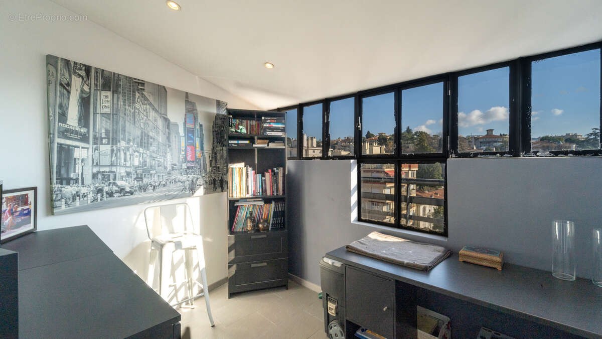 Nice chambrun 5/6p  penthouse 170 m2 avec 130 m2 d'exterieur - photo 10