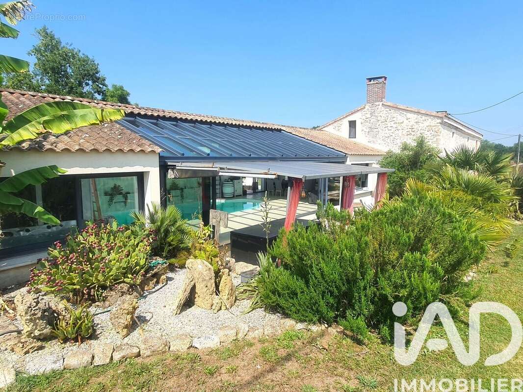 Photo 2 - Maison à LE CHAMP-SAINT-PERE