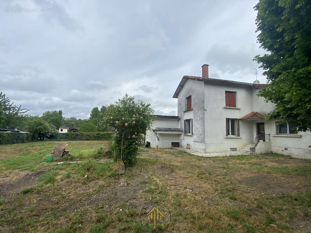 Maison à CHALAIS