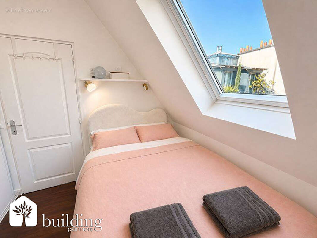 Appartement à PARIS-8E