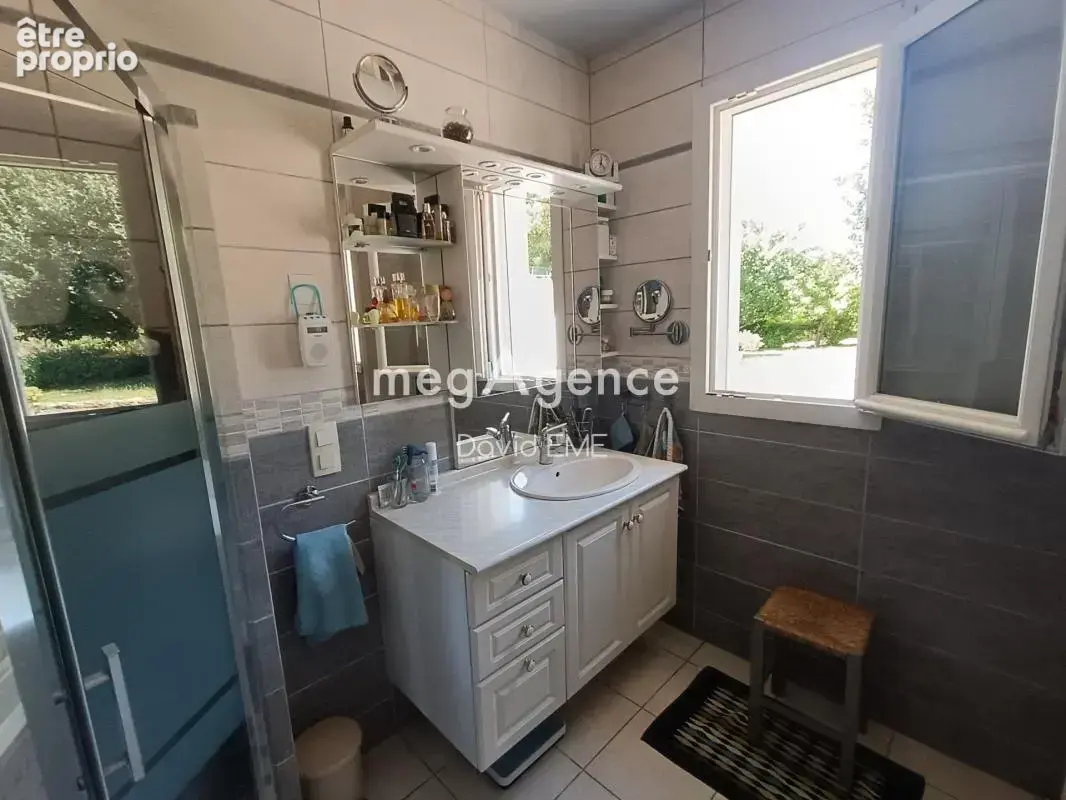 6 Pièces, 150 m2, 4 chambres, Maché - photo 12