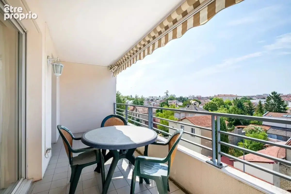 Appartement à VILLEURBANNE