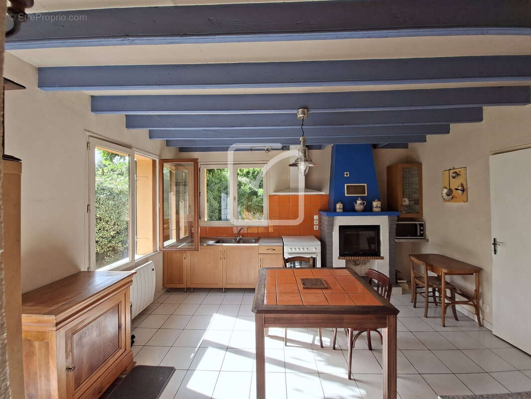 Maison à CONCORET