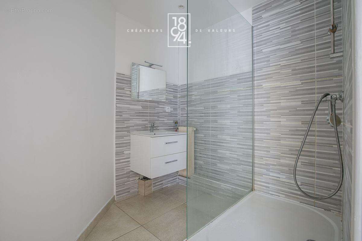 Appartement à MARSEILLE-10E