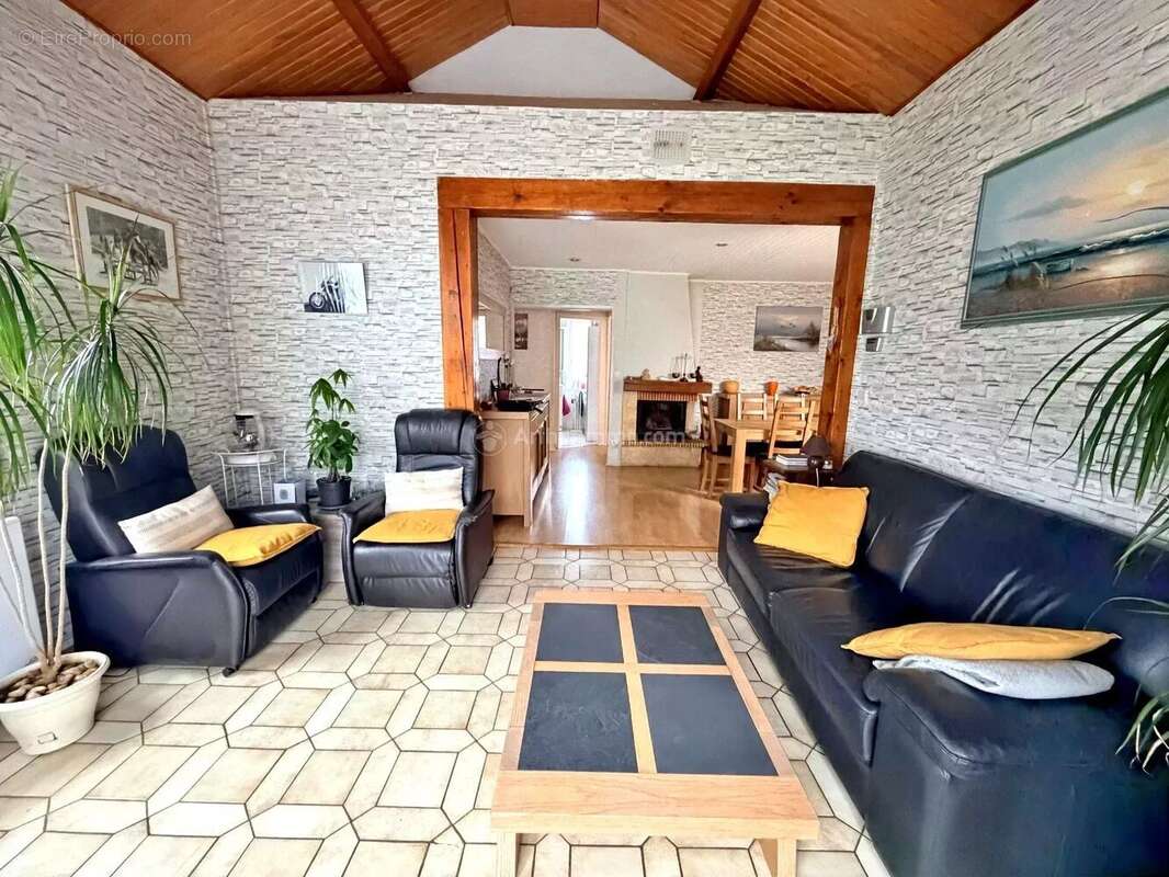 Maison à SAINT-GERMAIN-SUR-MORIN