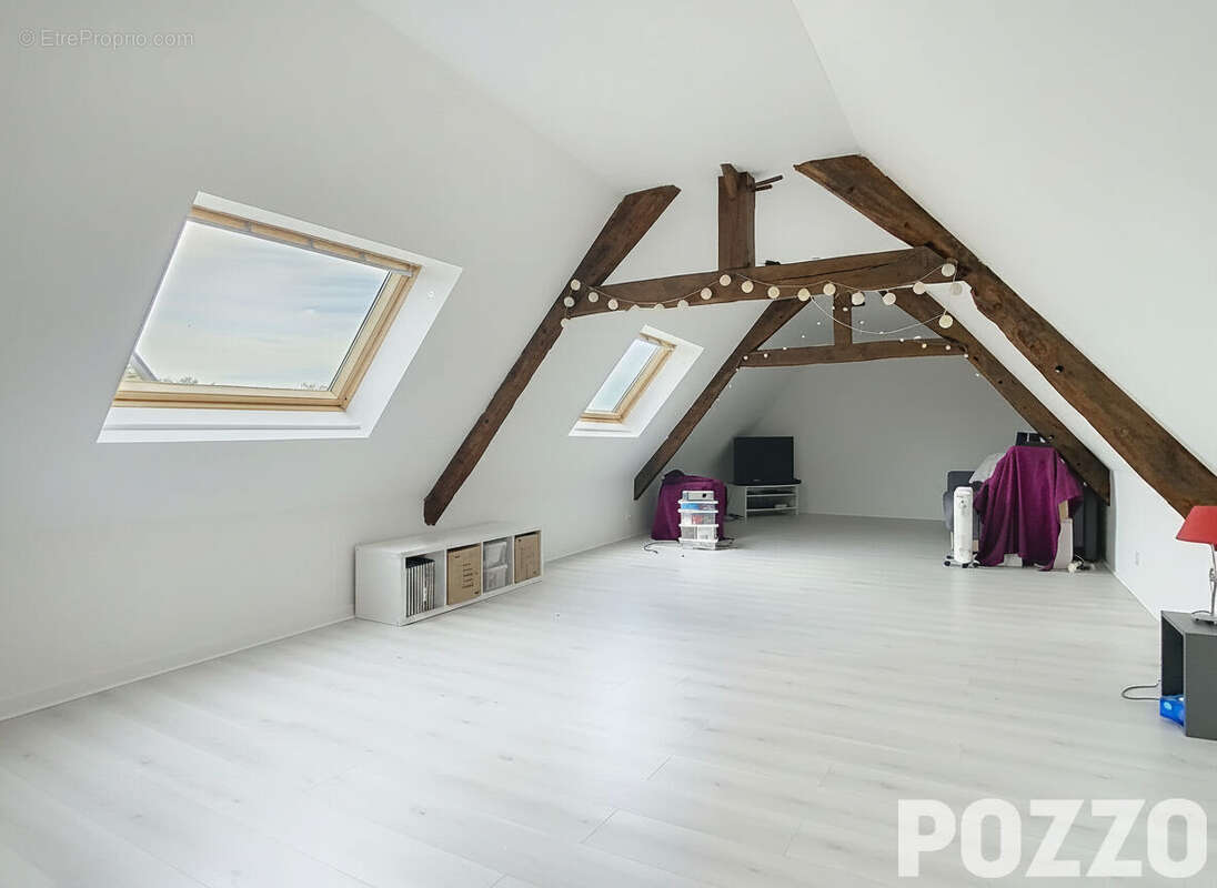 A Vendre - Propriété de 250m² avec terrain - Idéal chevaux - photo 16