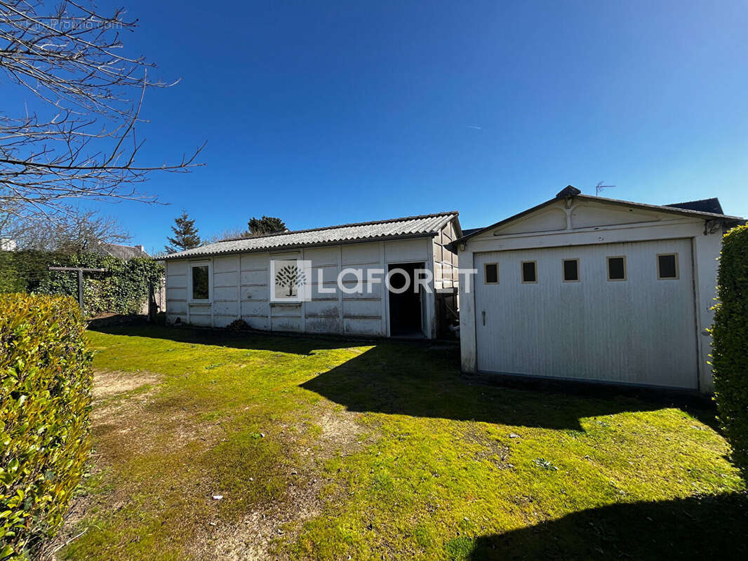 Maison à TREVOU-TREGUIGNEC