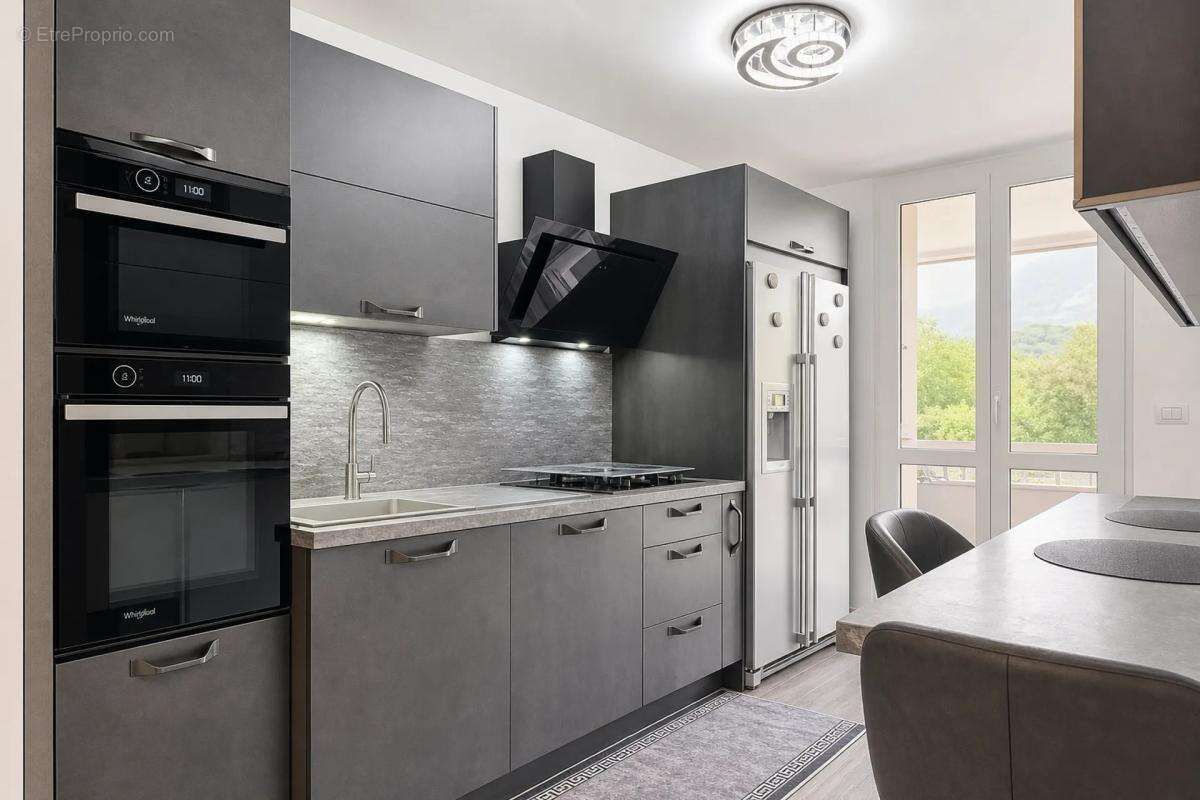 Appartement à ECHIROLLES