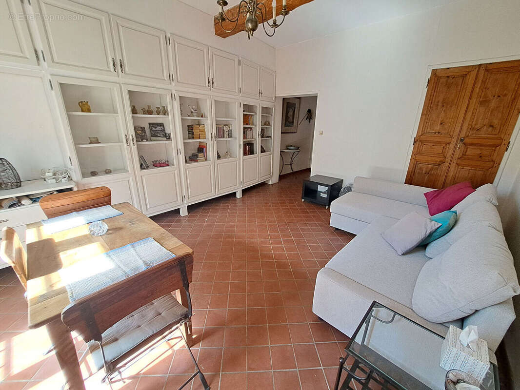 Maison à MALAUCENE