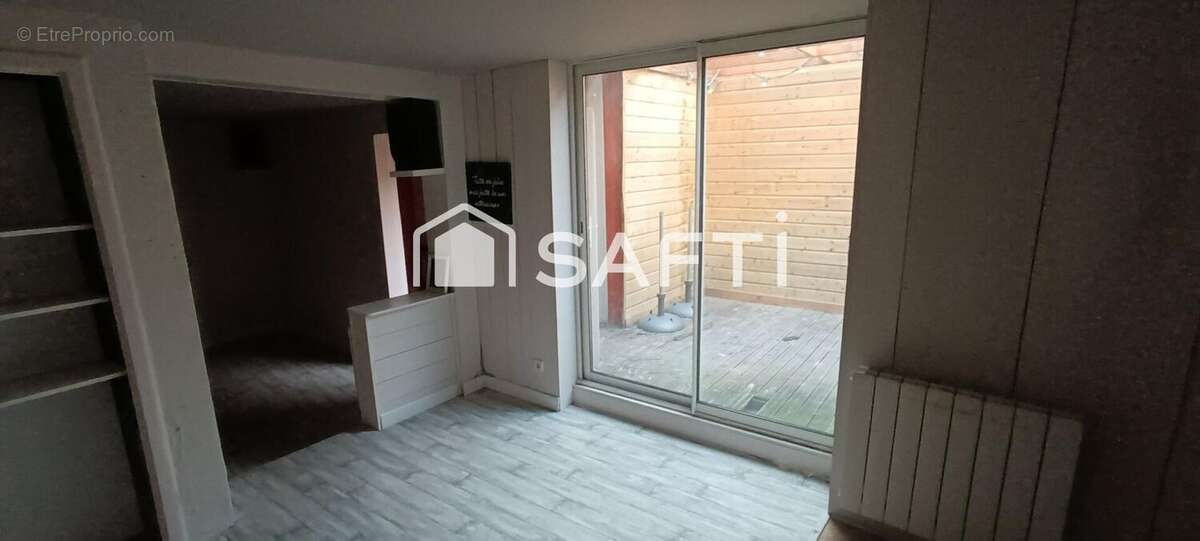 Photo 4 - Commerce à CHOLET