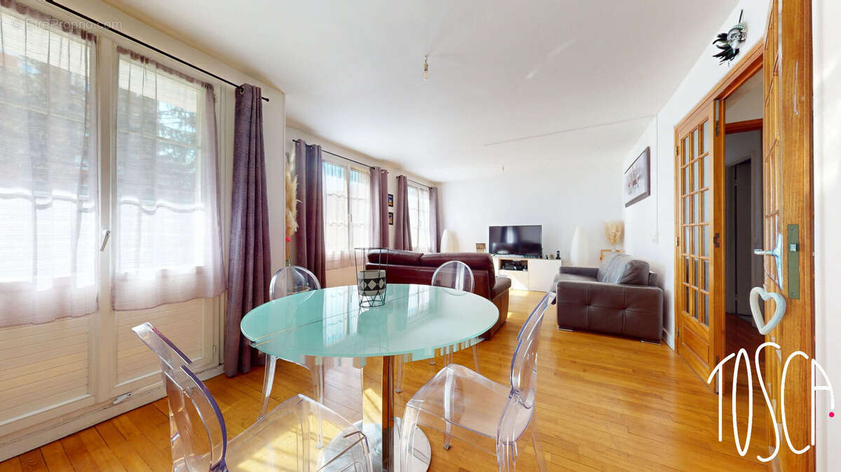 Appartement à VITRY-SUR-SEINE
