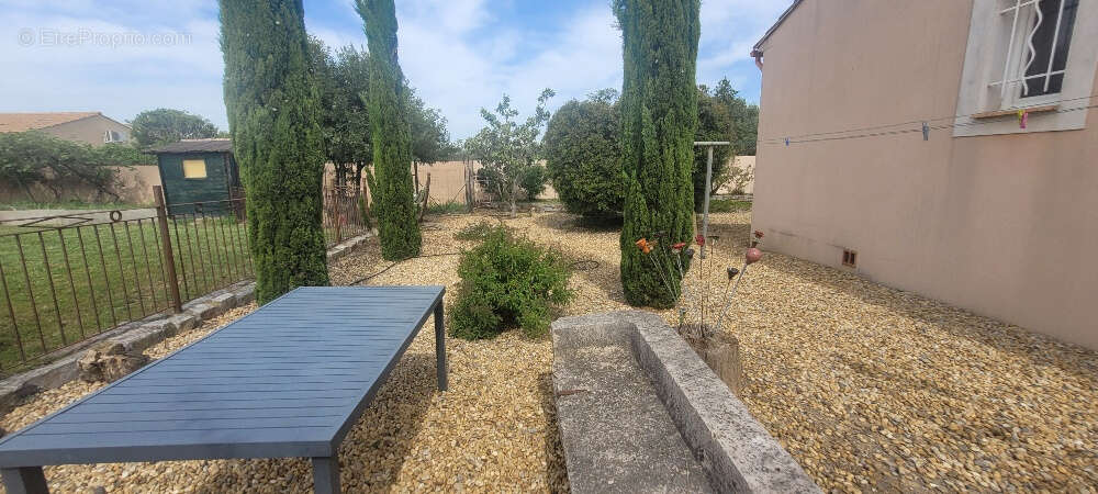 Maison à GINESTAS