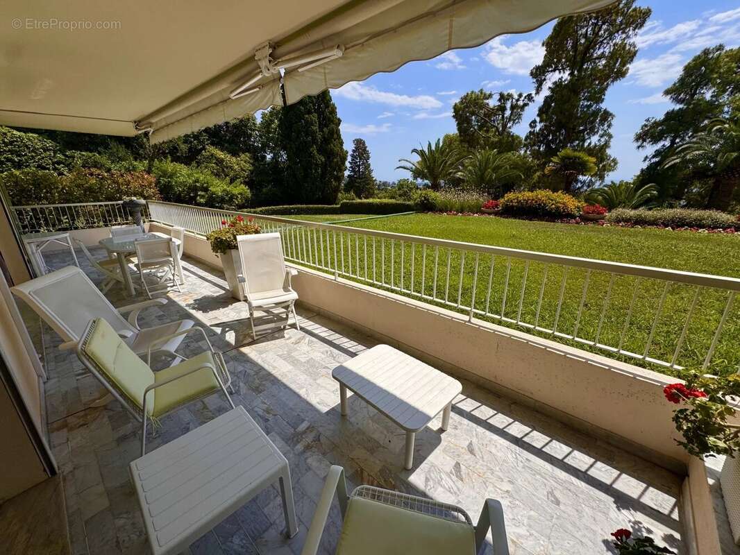 Appartement à CANNES