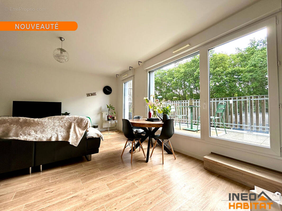 Appartement à LE RHEU