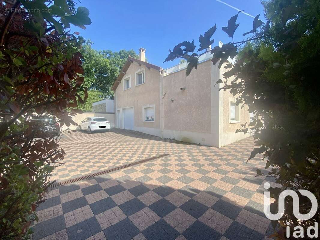 Photo 2 - Appartement à VILLEMOISSON-SUR-ORGE