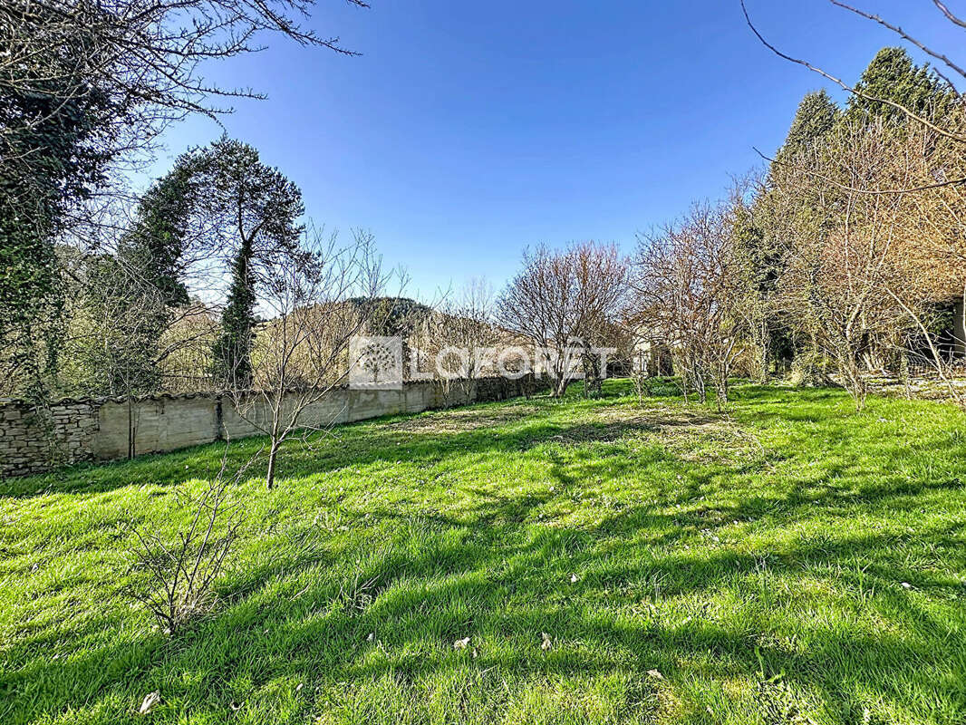 Maison à COURMANGOUX