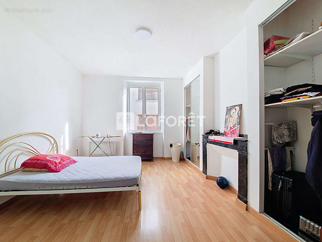 Maison à VILLEMUR-SUR-TARN