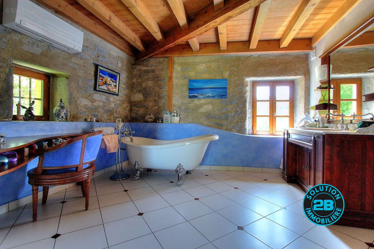 Maison à BARBERAZ
