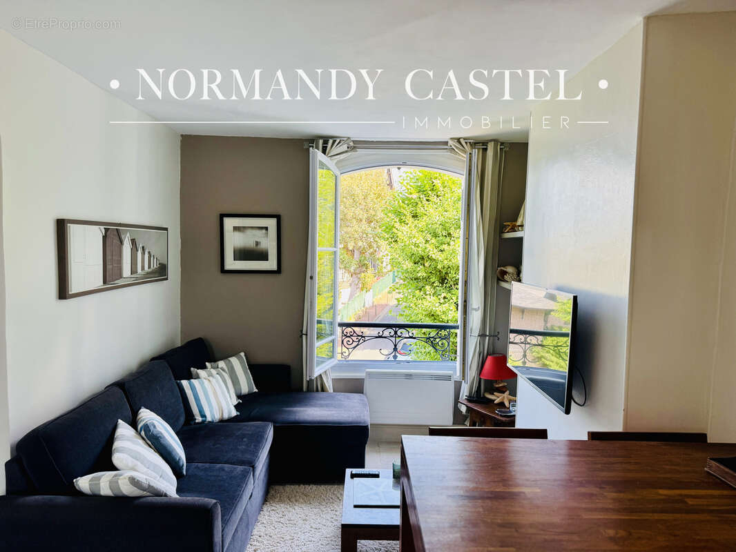 Appartement à TROUVILLE-SUR-MER