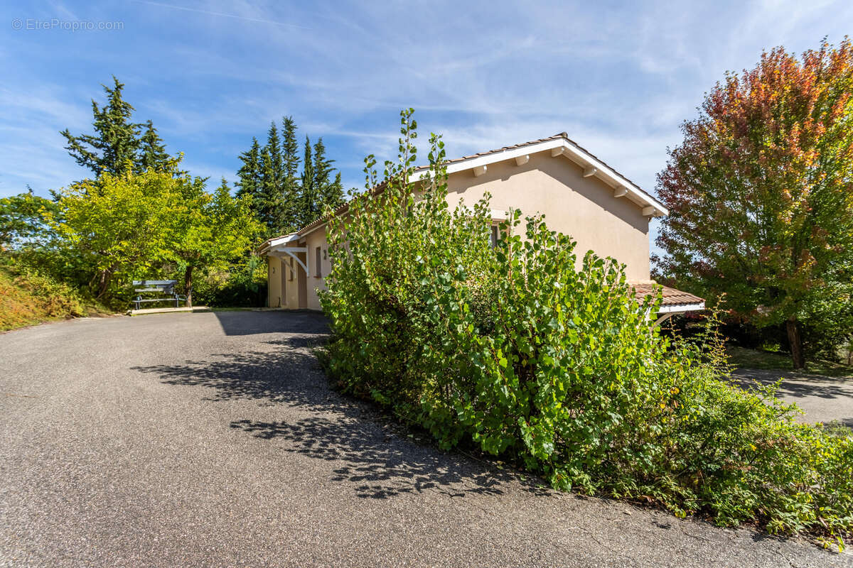 Maison de campagne avec piscine et annexe - photo 11