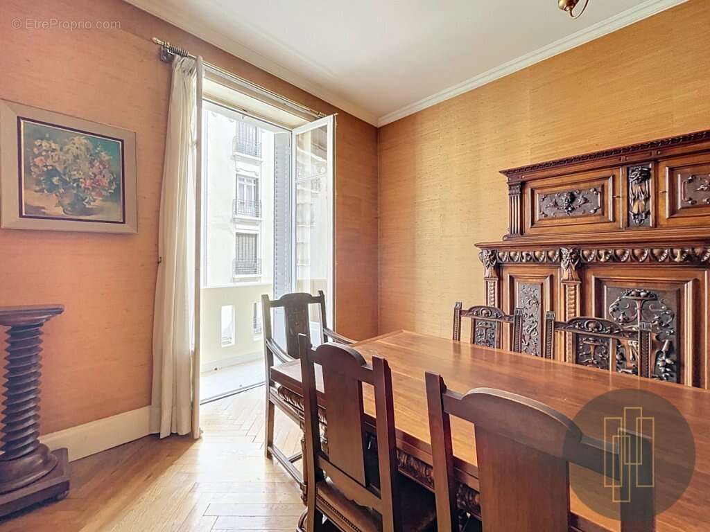 Appartement à LYON-6E