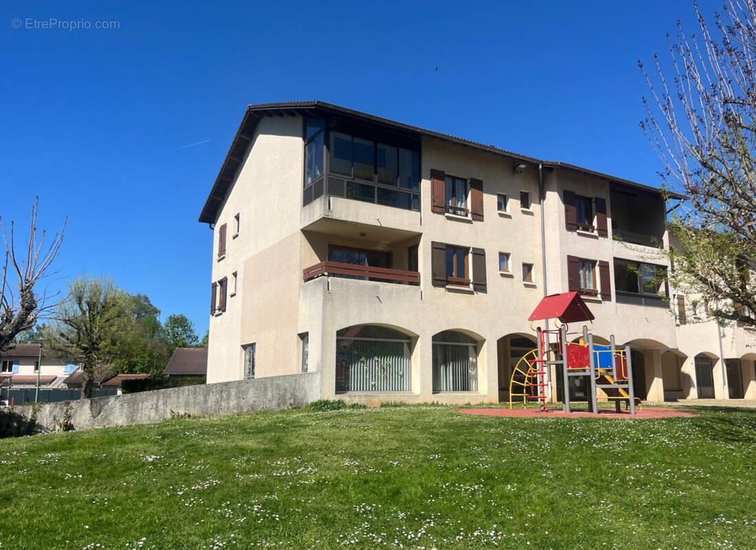 Commerce à SAINT-JUST