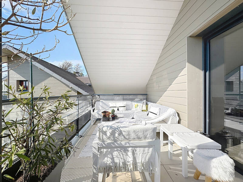 Appartement à PREVESSIN-MOENS