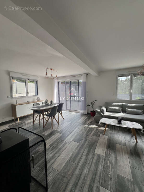 Maison à SAINT-GERMAIN-SUR-RHONE