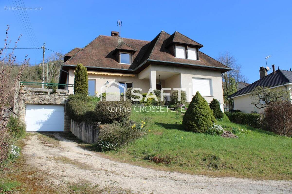 Photo 1 - Maison à MONTBARD