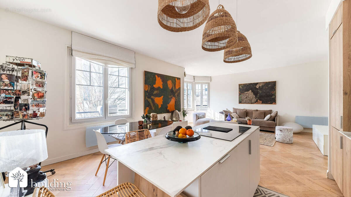 Appartement à LEVALLOIS-PERRET