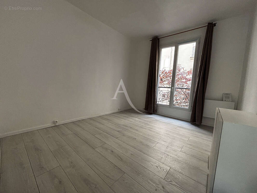 Appartement à PARIS-12E