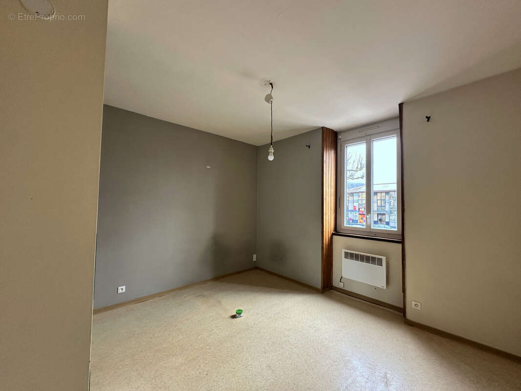 Appartement à DECAZEVILLE