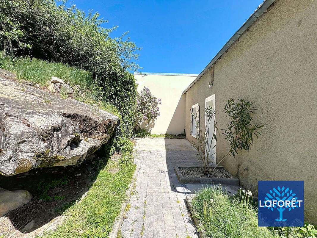 Maison à PUISELET-LE-MARAIS