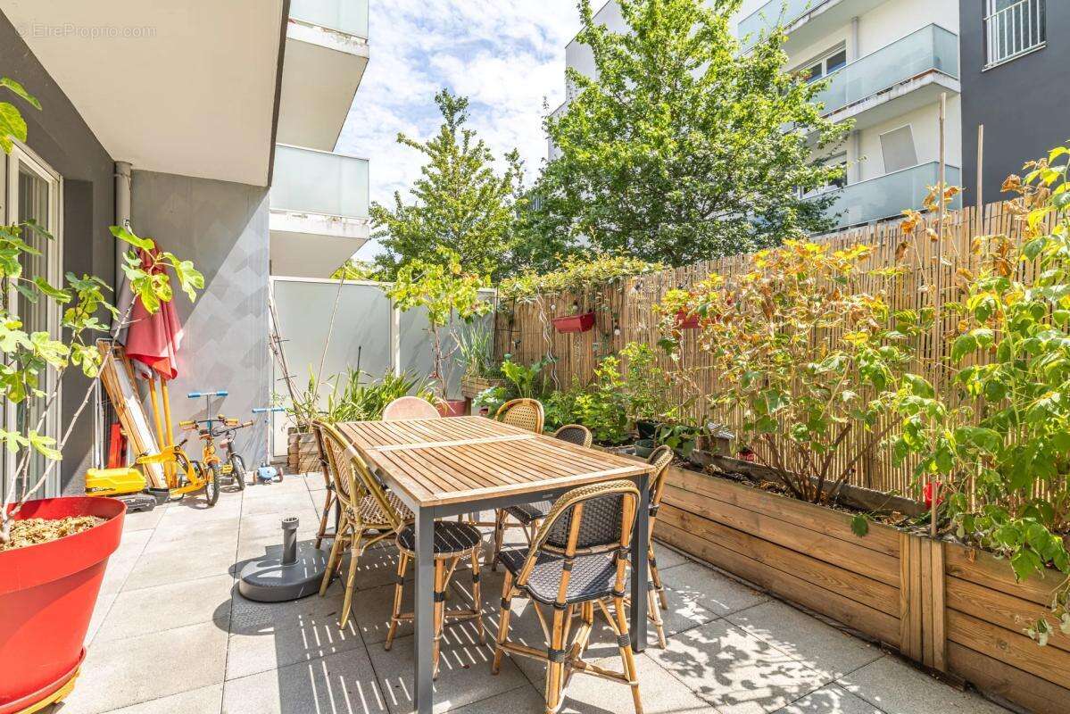 Appartement 3 pièces de 72 m² à Aubervilliers - photo 2