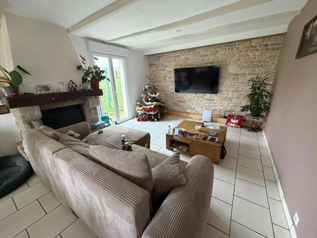 Maison à LA PRENESSAYE