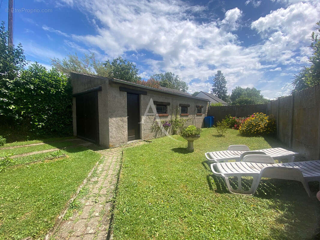 Maison à ARTENAY