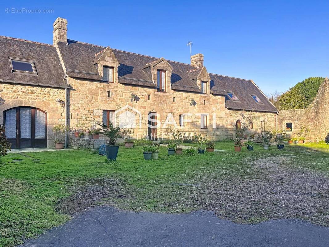 Photo 1 - Maison à COMBRIT