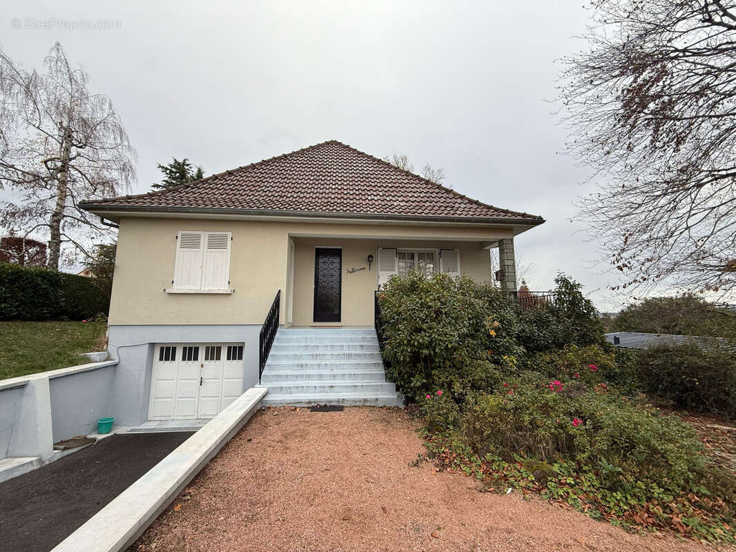Maison à BELLERIVE-SUR-ALLIER